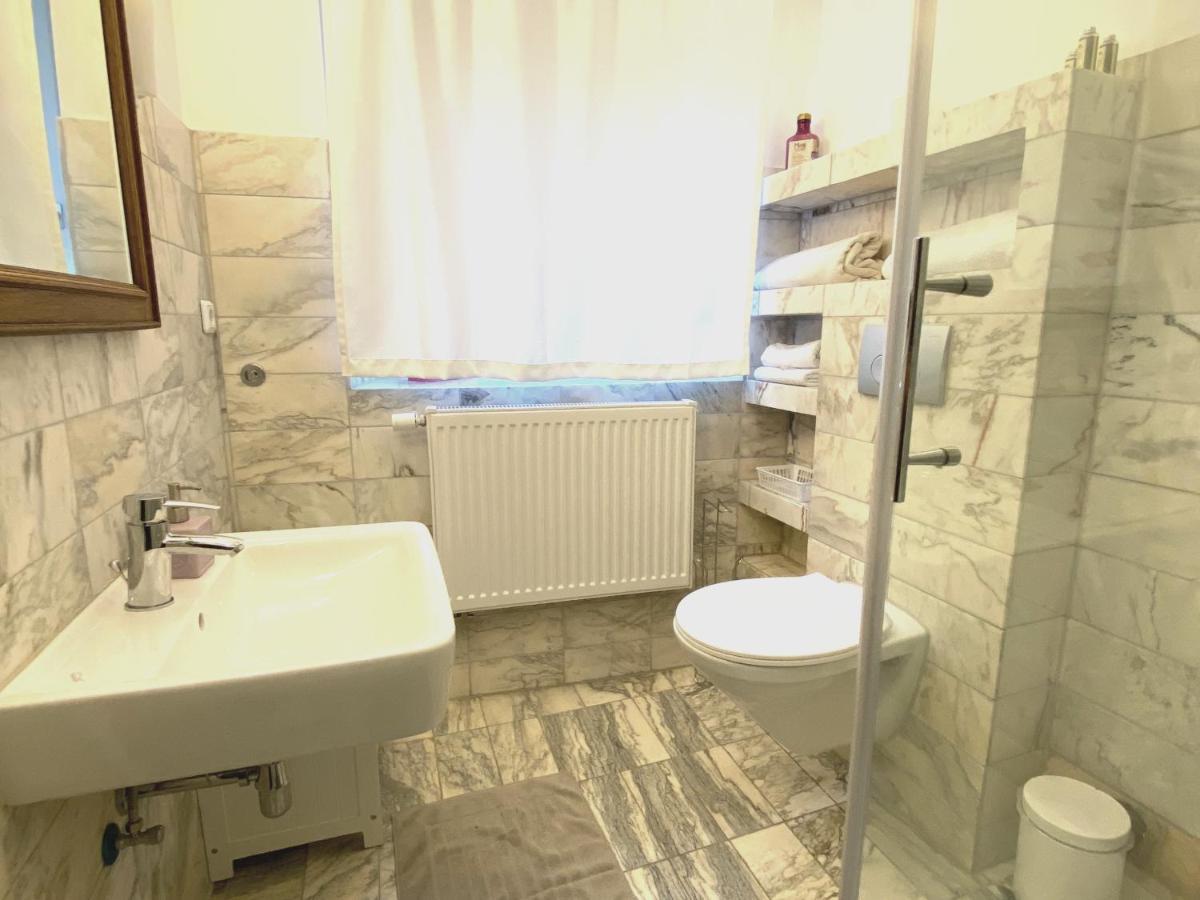 Living In History - Modern Country Cottage Dudeldorf Extérieur photo