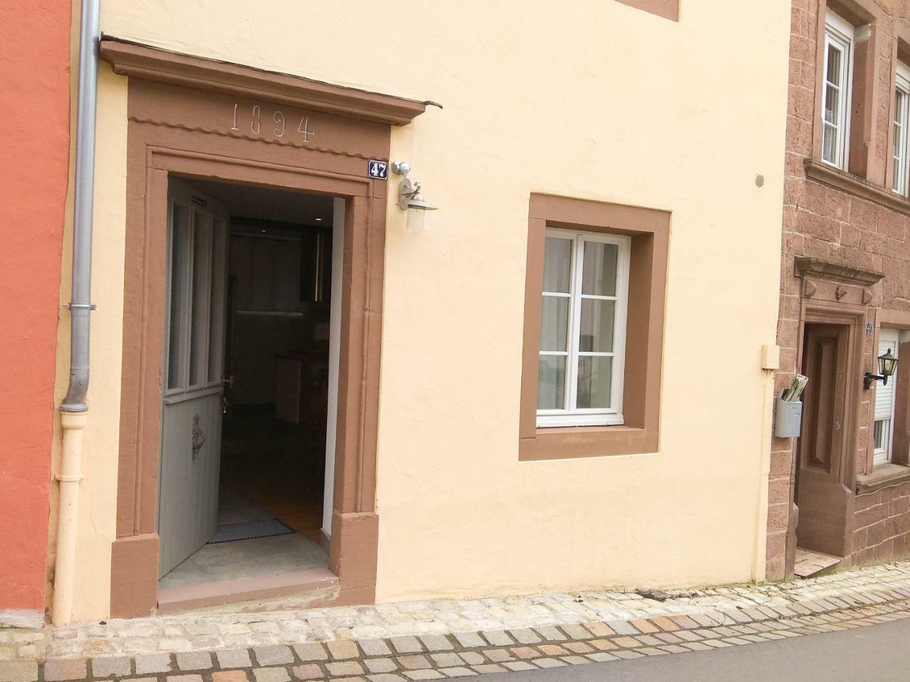 Living In History - Modern Country Cottage Dudeldorf Extérieur photo